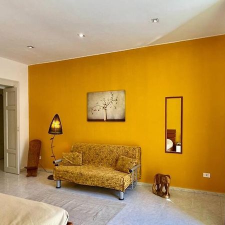 Petinoinapulia - Appartamento Per Famiglie E Amici Bari Bagian luar foto